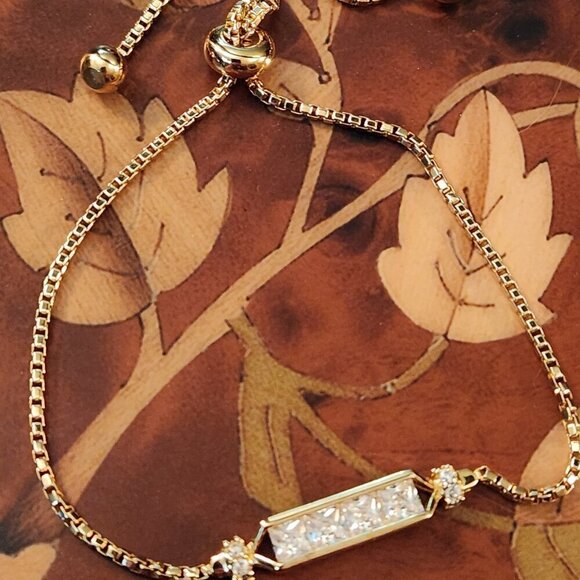 Bella Luce Eterno Yellow Sterling Silver Bracelet - Picture 3 of 8